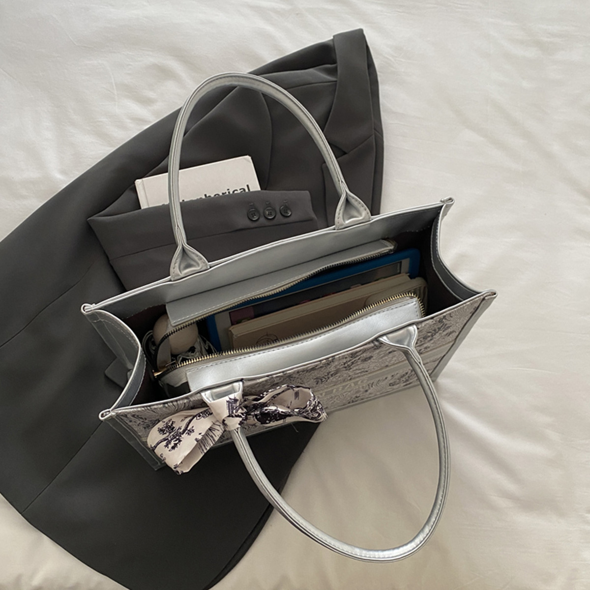 럭셔리하고 우아한 여성용 토트백, 자수 꽃무늬 PU 가 - Leather Work Bag Women 리뷰 및 가격